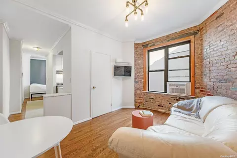 321 E 12th St #31, New York, NY 10003