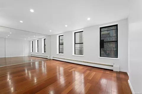 58 W 106th St #4B, New York, NY 10025