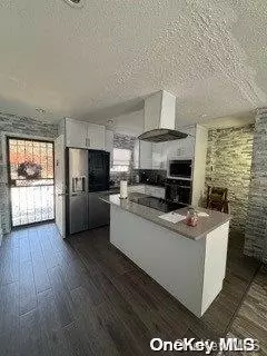 566 Hendrix St, Brooklyn, NY 11207