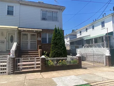 912 E 89th St, Brooklyn, NY 11236