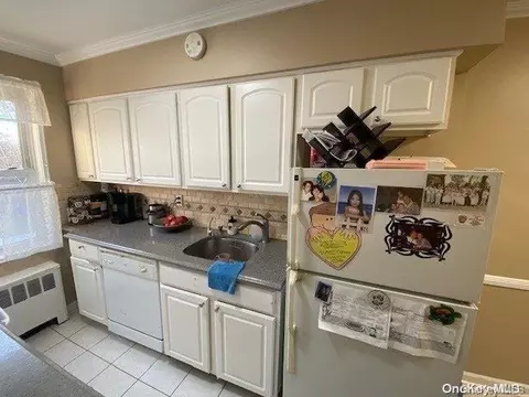 149 Smith St #E-22, Freeport, NY 11520 photo 8