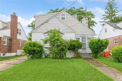 746 Harrison St, West Hempstead, NY 11552