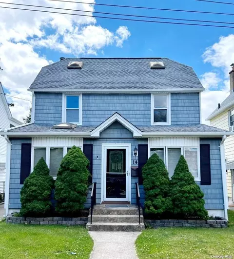 14 Lindberg, North Hempstead, NY 11596