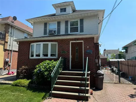 164-16 75 Rd, New York, NY 11366