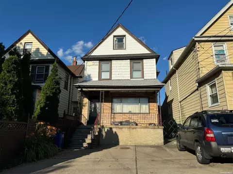 34-15 148th St, Flushing, NY 11354