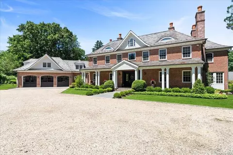 2160 Titus Path, Syosset, NY 11791