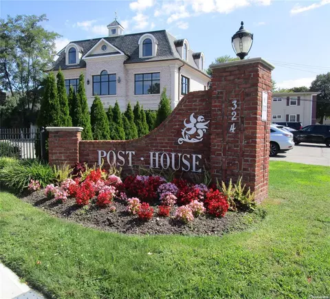 324 Post Ave #4-H, North Hempstead, NY 11590