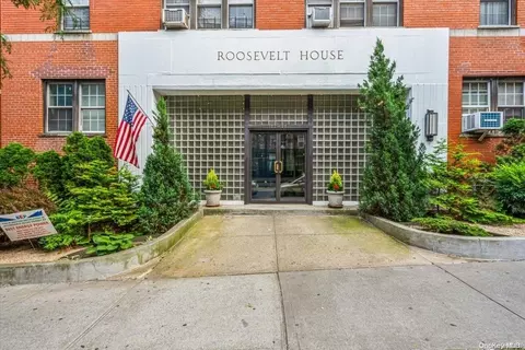 102-40 67th Dr #3F, New York, NY 11375