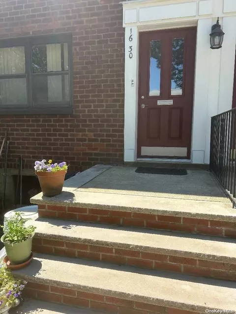 16-30 163rd St #6-355, Whitestone, NY 11357
