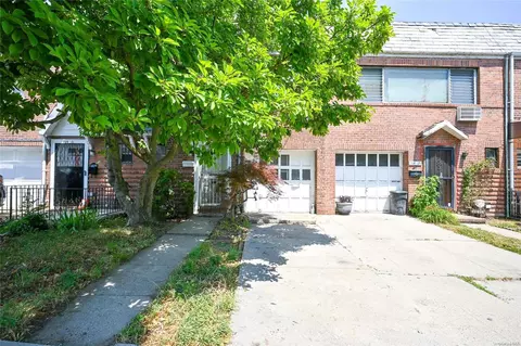 164-13 73 Ave, New York, NY 11366