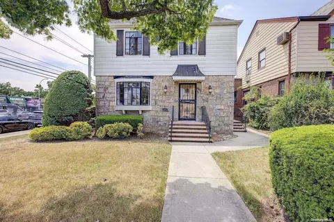 75-88 180th St, New York, NY 11366