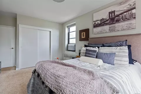 32-20 89th St #609, New York, NY 11369