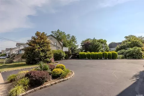 Miller Avenue, Hempstead, NY 11520