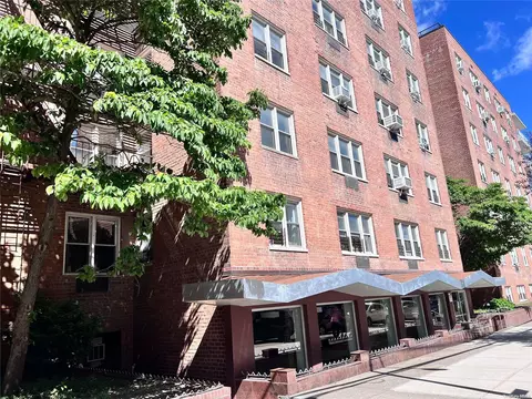 34-20 Parsons Blvd #1M, Flushing, NY 11354