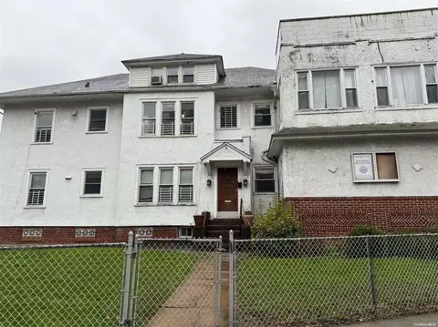 657 Westminster Rd, Brooklyn, NY 11230