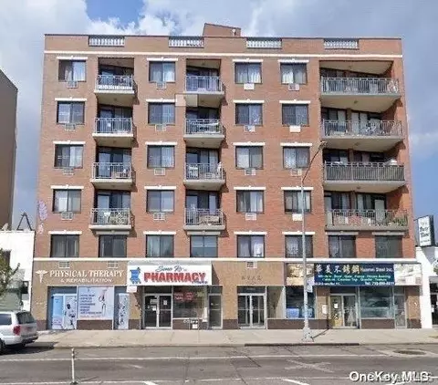 82-25 Queens Blvd #3D, New York, NY 11373
