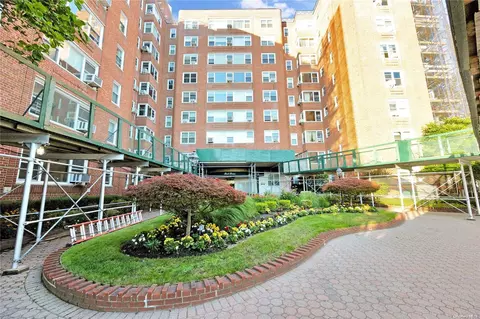110-45 Queens Blvd #506, New York, NY 11375