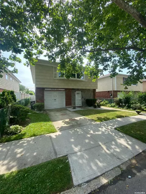 47-19 167th St, New York, NY 11358