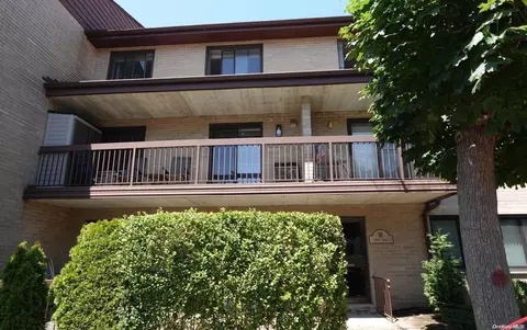 18 Kathy Pl #2A, Staten Island, NY 10314