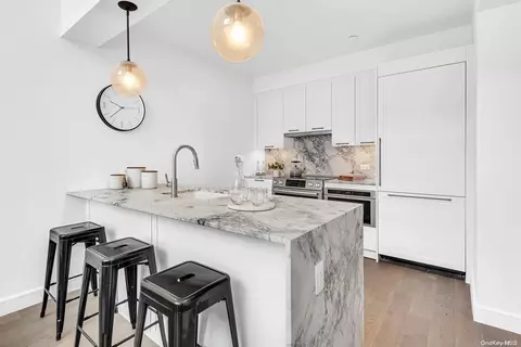 107-06 Queens Blvd #8D, New York, NY 11375