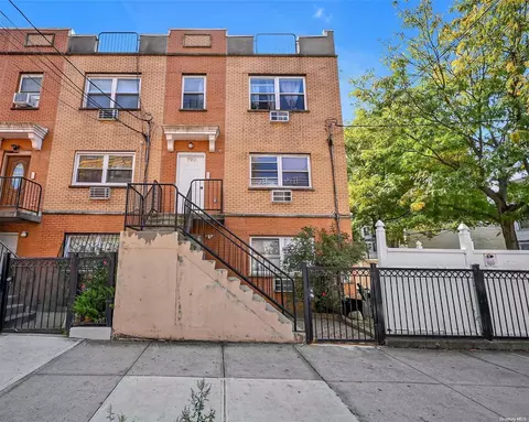 790 Glenmore Ave, Brooklyn, NY 11208