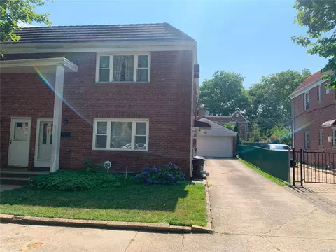 73-50 198th St, Queens, NY 11366