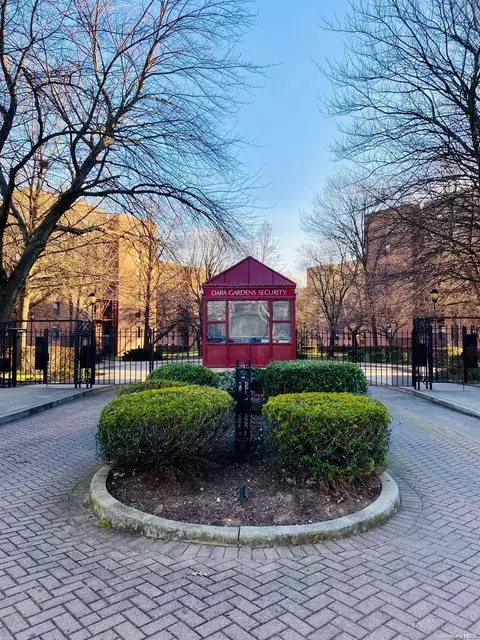 150-20 71st Ave #6 K, Flushing, NY 11367
