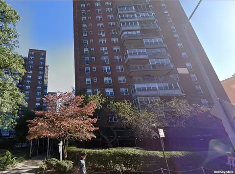 138-10 Franklin Ave #11E, Flushing, NY 11355