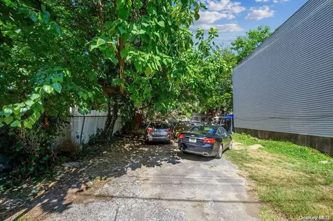 Doscher Street, New York, NY 11208