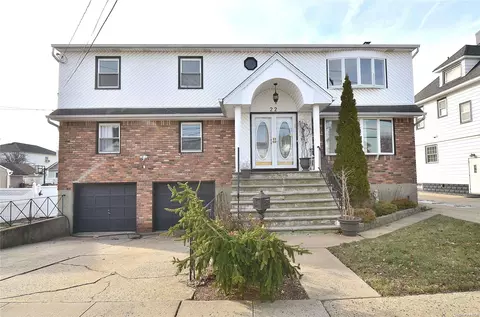 22 Wyoming Ave, Lynbrook, NY 11563