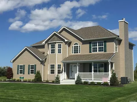 Tbb Expressway Drive, Brookhaven, NY 11763