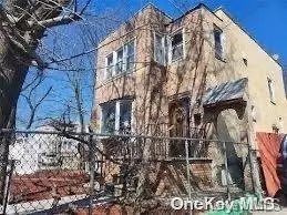 233-01 Mentone Ave, Rosedale, NY 11422