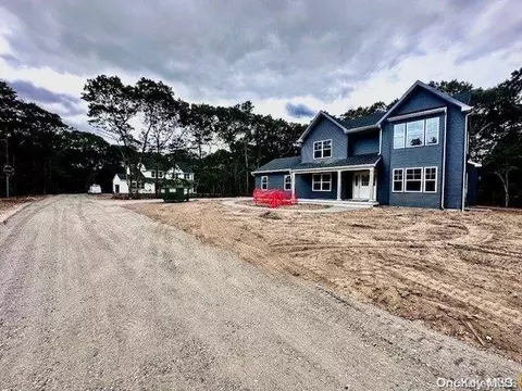 28 Petty Ln # A, Medford, NY 11763