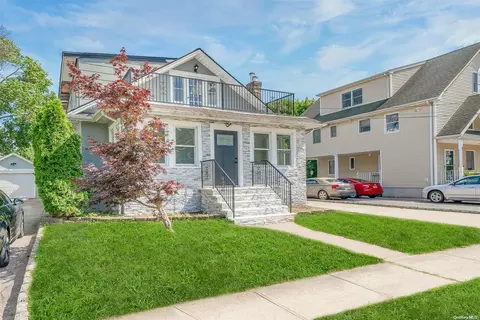 80 Evergreen Ave, Lynbrook, NY 11563