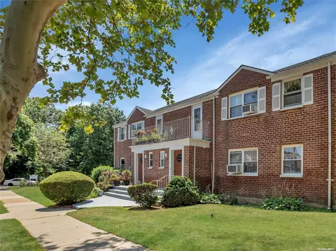 235-14 131st Ave #LOWER, Rosedale, NY 11422