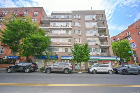81-06 Baxter Ave #4B, Elmhurst, NY 11373