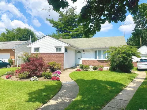 1779 Prospect Ave, East Meadow, NY 11554