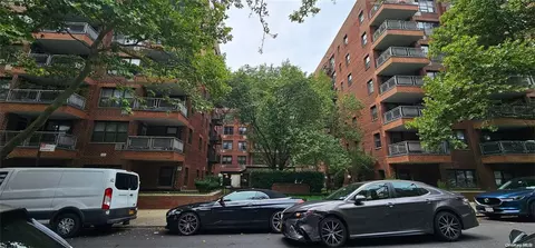 1275 E 51 St #3A, Brooklyn, NY 11234