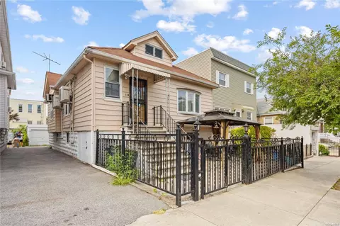 2871 Wellman Ave, New York, NY 10461