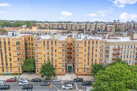 2166 Bronx Park E #5J, New York, NY 10462
