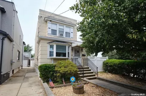 69-02 69th St, New York, NY 11385