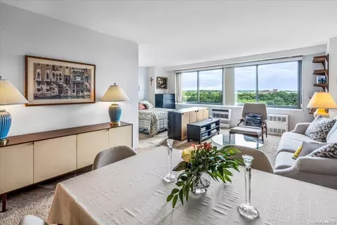 220-55 46th Ave #12P, New York, NY 11361