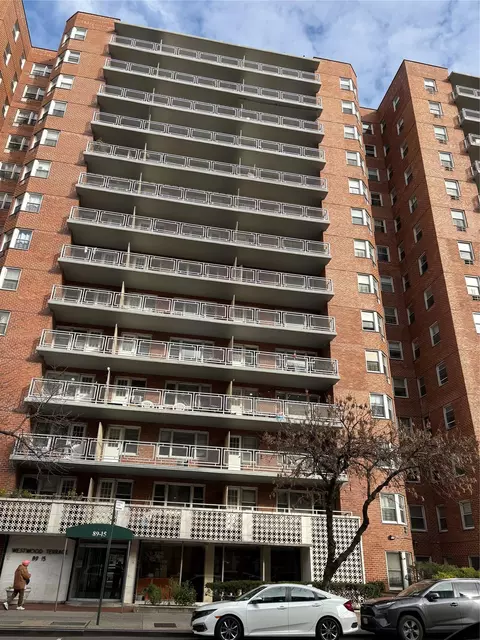 89-15 Parsons Blvd #11G, New York, NY 11432