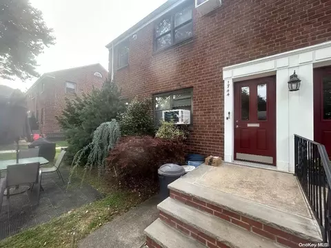 1744 166th St #4-159, Whitestone, NY 11357