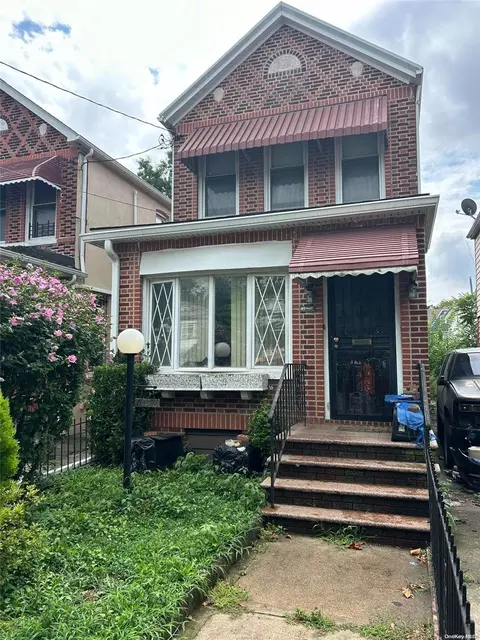 115-50 135th St, South Ozone Park, NY 11420