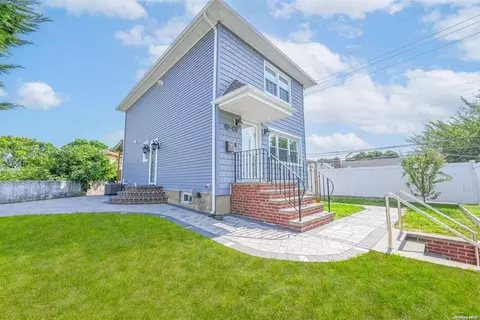 97-02 135th Rd, New York, NY 11417