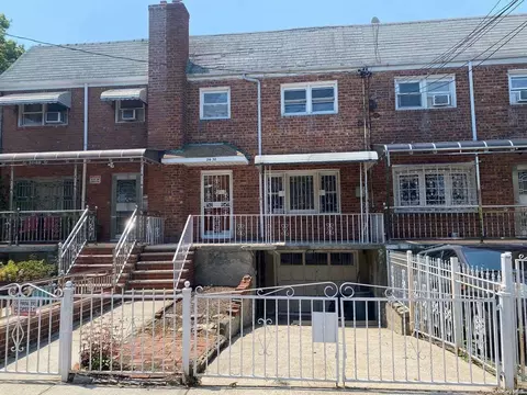 24-58 96th St, New York, NY 11369