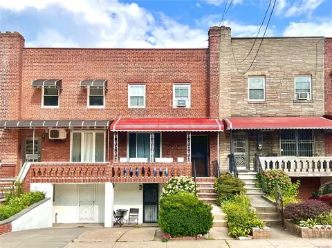 28-33 Hobart St, New York, NY 11377