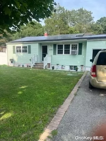931 Narragansett Ave, Brookhaven, NY 11772