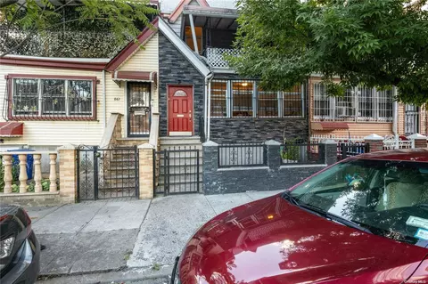 840 Brooklyn Ave, Brooklyn, NY 11203